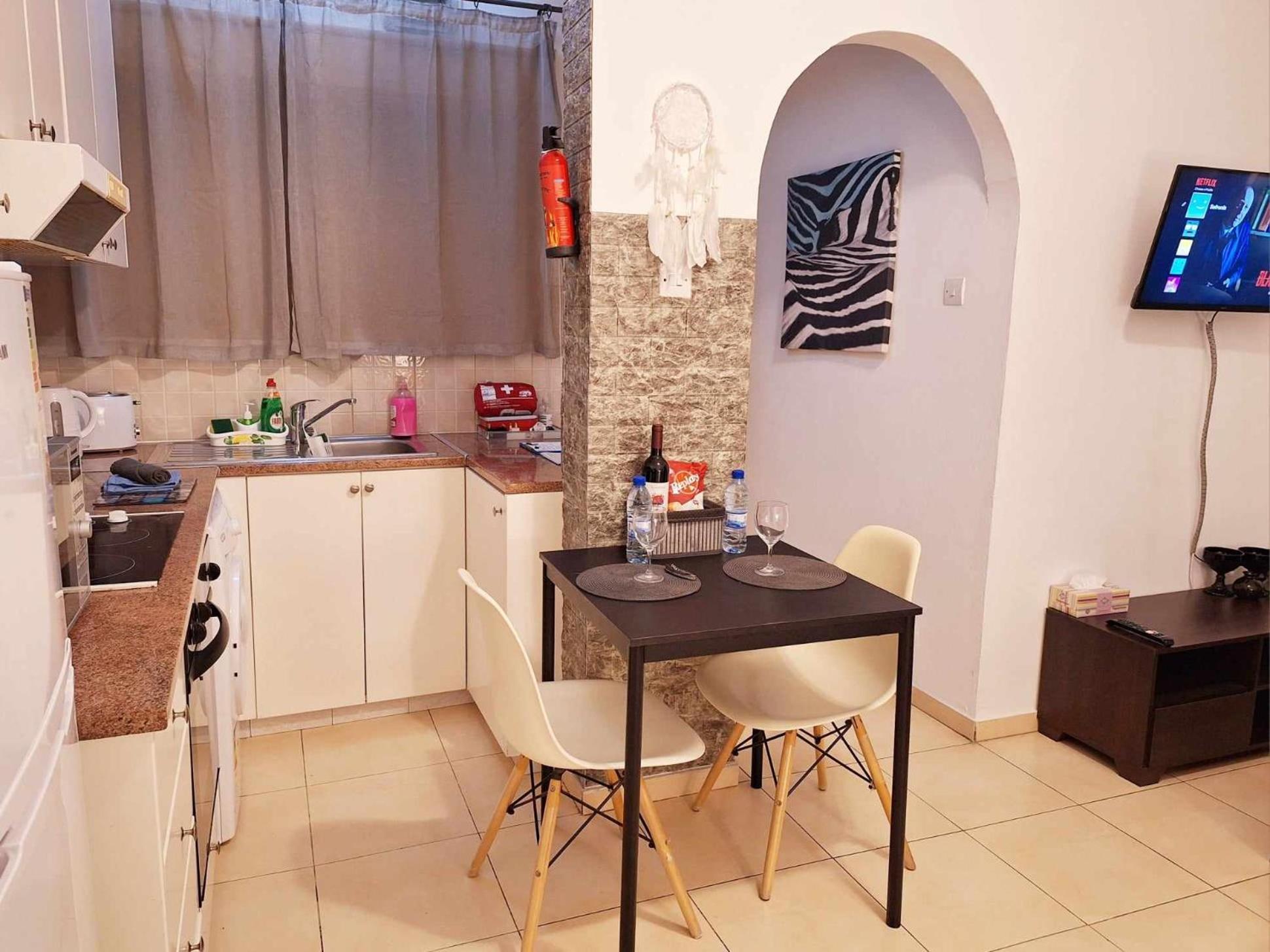 Kato Paphos Apt 400M To The Beach Zewnętrze zdjęcie