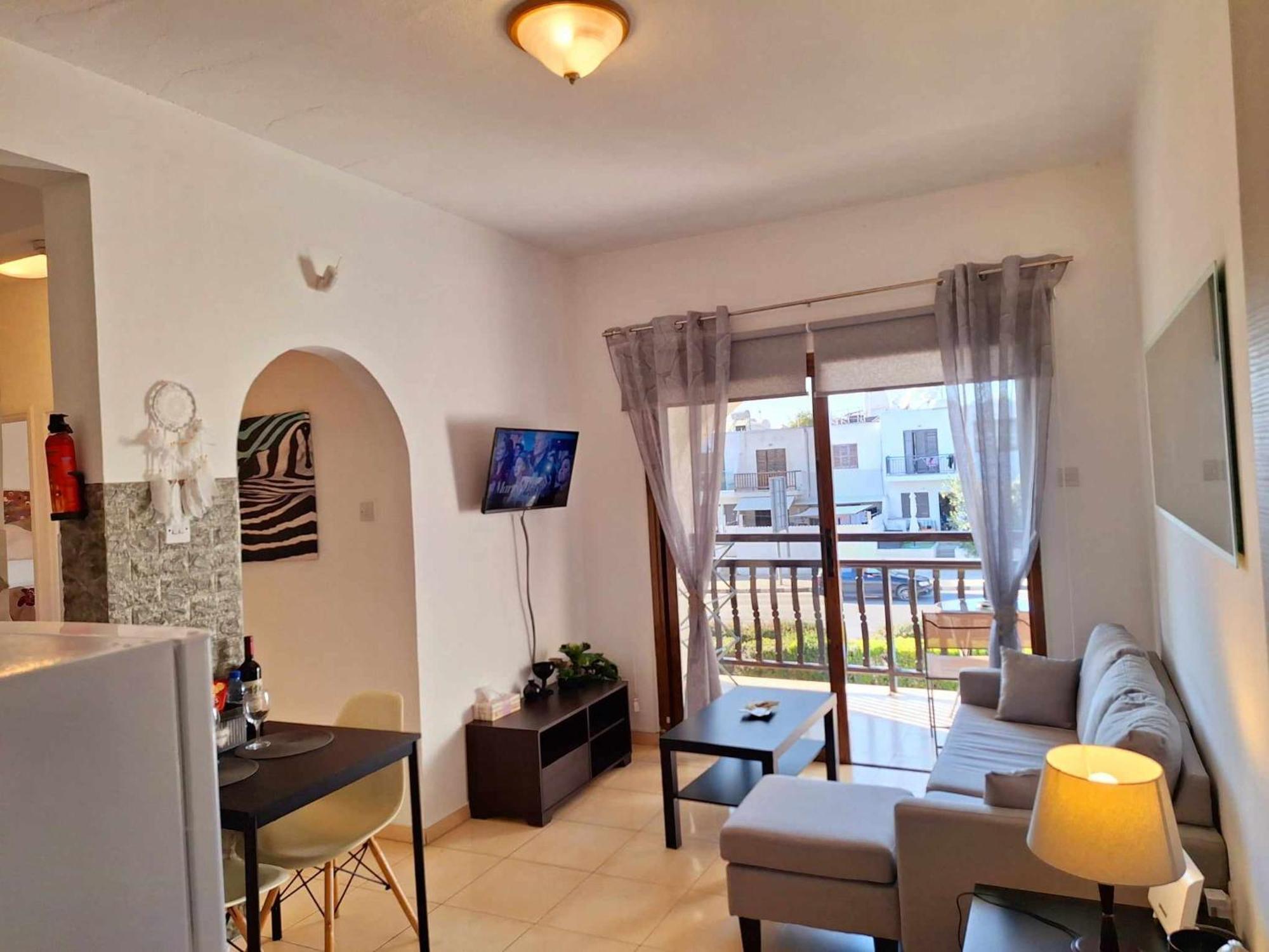 Kato Paphos Apt 400M To The Beach Zewnętrze zdjęcie