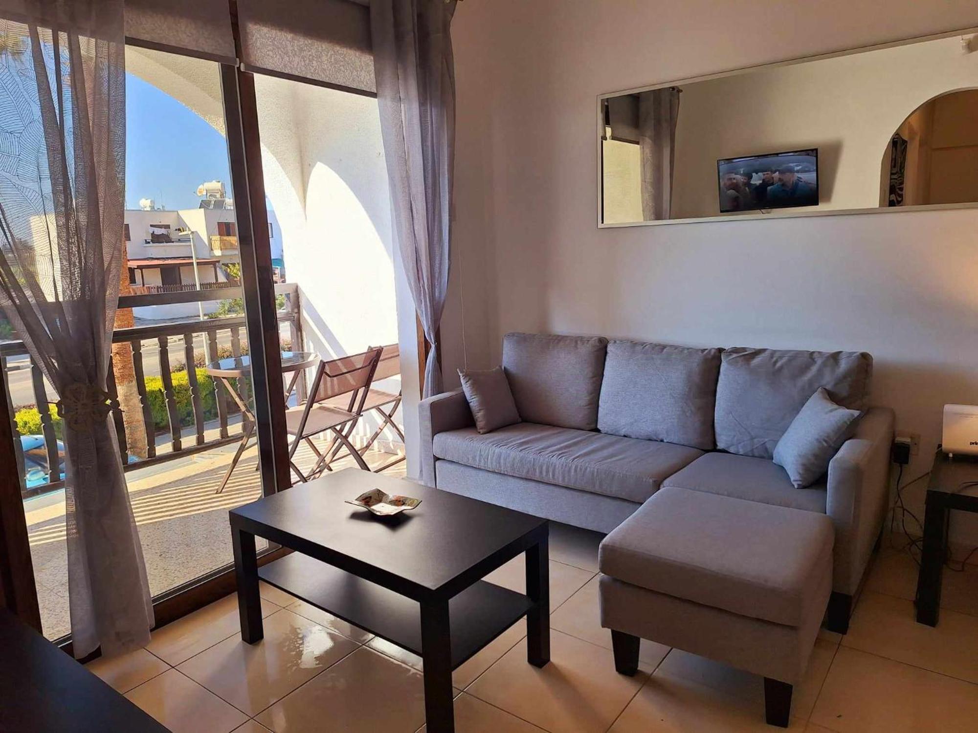 Kato Paphos Apt 400M To The Beach Zewnętrze zdjęcie